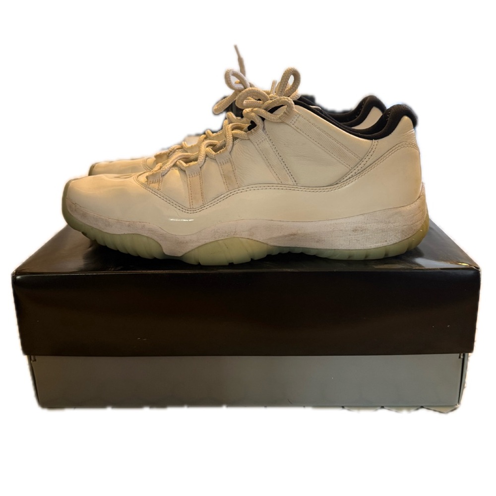 Air Jordan 11 Retro Low - Legend Blue - Size 12